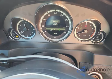 2013 Mercedes-Benz E 350 из США, поврежденный, VIN WDDKJ5KB3DF183310